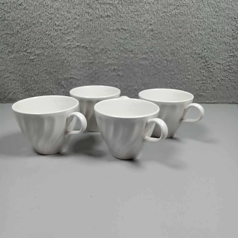 Set of 4 White Ceramic Swirl Fluted Tea Cups Coffee Mugs Minimalist Glossy